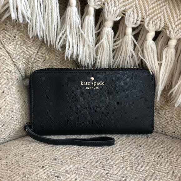 kate spade Handbags - SOLD Kate Spade Wristlet Wallet